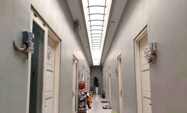 Kos Eksklusif 24 Kamar Hanya 200 meter dari Jalan Seturan Raya