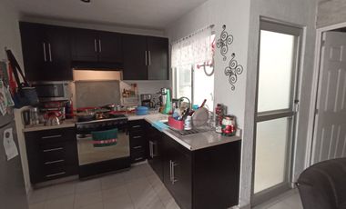 Casa de un piso en coto privado en Balcones del Rosario