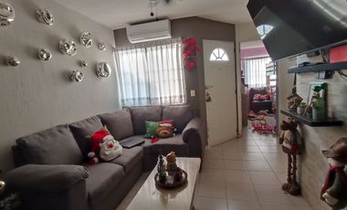 Casa de un piso en coto privado en Balcones del Rosario