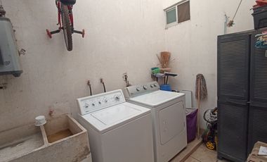 Casa de un piso en coto privado en Balcones del Rosario
