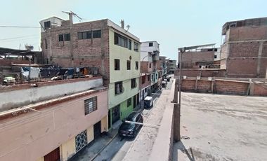 Terreno en Venta en Armatambo