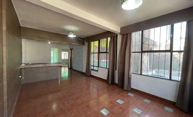 CASA EN VENTA EN JARDINES DE MORELOS SECC. ELEMENTOS