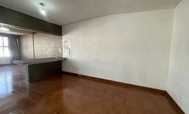 CASA EN VENTA EN JARDINES DE MORELOS SECC. ELEMENTOS