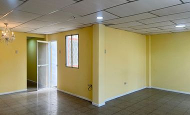 Venta de casa, 1 planta en la Alborada, 3 dormitorios