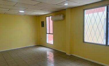 Venta de casa, 1 planta en la Alborada, 3 dormitorios