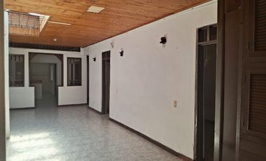 VENTA DE CASA CON LOCAL CENTRO CARTAGO VALLE