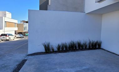 Casa en Venta en SLP, Privada en Forja Real