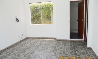 ALQUILER DE CASA INMEJORABLE UBICACION CONDOMINIO BUEN RETIRO  SURCO