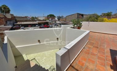 Casa en venta en colonia Santa Tere Guadalajara, Jalisco
