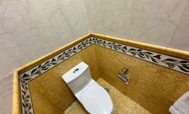 RENTO CASA DE 3 NIVELES PARA OFICINAS CERCA DE WTC