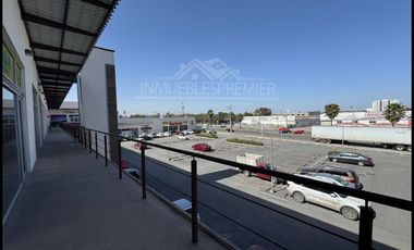 Local comercial en renta Plaza La Castaña, Apodaca Nuevo Leon
