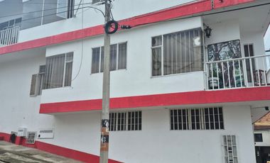 CASA ESQUINERA ESPECTACULAR
