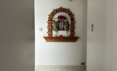 Casa en venta, Condominio, amplias areas verdes, Las Fuentes JIUTEPEC