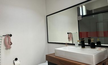 Casa en venta, Condominio, amplias areas verdes, Las Fuentes JIUTEPEC