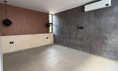 Venta de Casa de Lujo en Senderos de Mayakoba, Playa del Carmen | Alberca Privada, Rooftop con Firepit + Terraza Panorámica