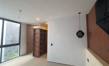 Venta de Casa de Lujo en Senderos de Mayakoba, Playa del Carmen | Alberca Privada, Rooftop con Firepit + Terraza Panorámica
