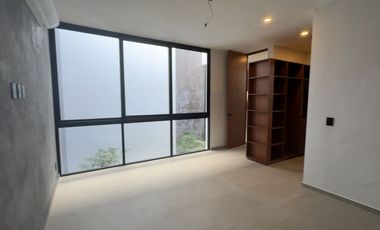 Venta de Casa de Lujo en Senderos de Mayakoba, Playa del Carmen | Alberca Privada, Rooftop con Firepit + Terraza Panorámica