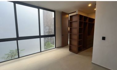 Venta de Casa de Lujo en Senderos de Mayakoba, Playa del Carmen | Alberca Privada, Rooftop con Firepit + Terraza Panorámica