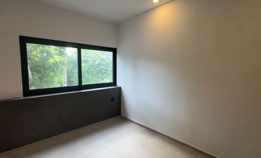 Venta de Casa de Lujo en Senderos de Mayakoba, Playa del Carmen | Alberca Privada, Rooftop con Firepit + Terraza Panorámica