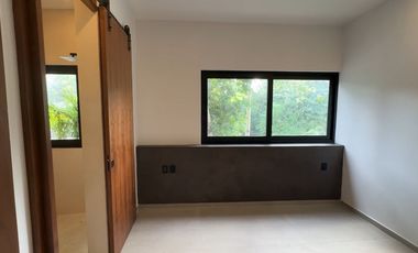 Venta de Casa de Lujo en Senderos de Mayakoba, Playa del Carmen | Alberca Privada, Rooftop con Firepit + Terraza Panorámica