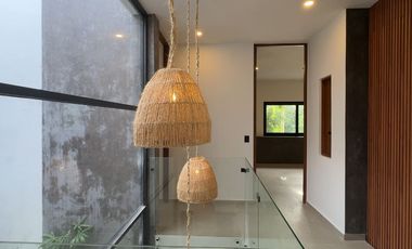 Venta de Casa de Lujo en Senderos de Mayakoba, Playa del Carmen | Alberca Privada, Rooftop con Firepit + Terraza Panorámica