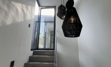 Venta de Casa de Lujo en Senderos de Mayakoba, Playa del Carmen | Alberca Privada, Rooftop con Firepit + Terraza Panorámica