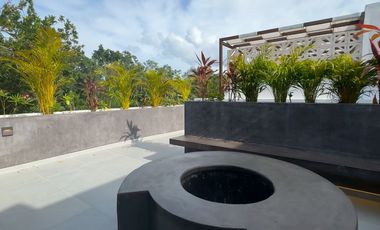 Venta de Casa de Lujo en Senderos de Mayakoba, Playa del Carmen | Alberca Privada, Rooftop con Firepit + Terraza Panorámica