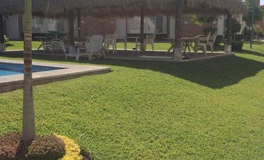 SU CASA DE FIN DE SEMANA, CERCA DE CUERNAVACA, MORELOS