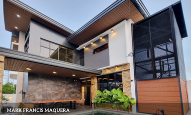 For sale House and Lot w/ Swimming Pool in Tagaytay