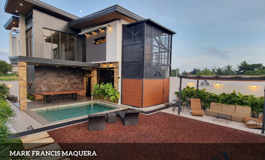 For sale House and Lot w/ Swimming Pool in Tagaytay