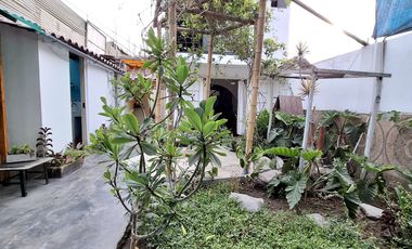 SE VENDE CASA PRECIO DE TERRENO EN SAN JUAN DE LURIGANCHO