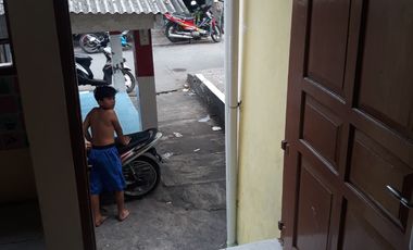 Kos kosan Sisa 1 Kamar, 500 Meter Ke Wtc Mangga Dua