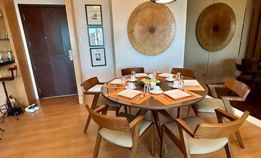 For Sale: St Francis Shangri-la Place  Luxury 3 Bedroom Cornet Unit  with Parking besides Shangri-la Mall Edsa