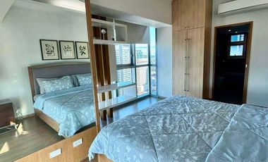 For Sale: St Francis Shangri-la Place  Luxury 3 Bedroom Cornet Unit  with Parking besides Shangri-la Mall Edsa