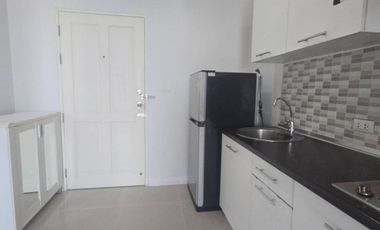 For sale: At City Condominium, near BS Punnawithi Sukhumvit 101/1, size 35 sq m., 8th floor, price 1,700,000 baht.