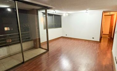 Tobalaba, Providencia / 2 Estacionamientos + 2 Bodegas