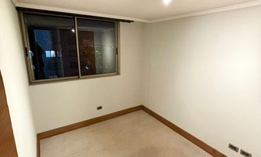 Tobalaba, Providencia / 2 Estacionamientos + 2 Bodegas