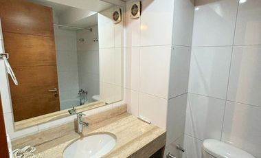 Tobalaba, Providencia / 2 Estacionamientos + 2 Bodegas