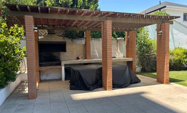 Tobalaba, Providencia / 2 Estacionamientos + 2 Bodegas