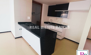 VENDO CASA MEDIANERA EN UNIDAD ABIERTA EN LA CEJA, ANTIOQUIA
