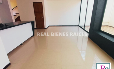 VENDO CASA MEDIANERA EN UNIDAD ABIERTA EN LA CEJA, ANTIOQUIA