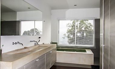 6537. Casa en venta en Los Balsos, Poblado, Medellin