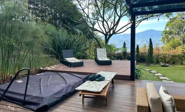 6537. Casa en venta en Los Balsos, Poblado, Medellin