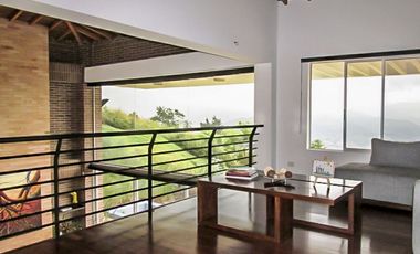 6537. Casa en venta en Los Balsos, Poblado, Medellin