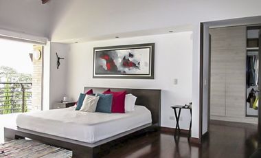 6537. Casa en venta en Los Balsos, Poblado, Medellin