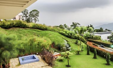 6537. Casa en venta en Los Balsos, Poblado, Medellin