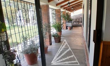 VENTA FINCA CON CASA 3 RECAMRAS SALON Y JARDIN DE EVENTOS