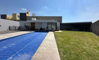 CASA EN RENTA ALQUERIA DE POZOS CON ALBERCA