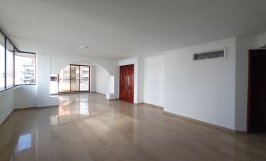 Apartamento en arriendo en Alto Prado.