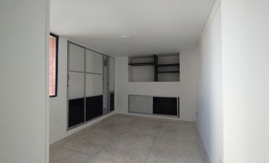 Apartamento en arriendo en Alto Prado.